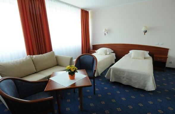 Osrodek Wypoczynkowo - Szkoleniowy Allianz Hotel Rynia Pokój zdjęcie